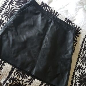Faux leather high waisted skirt